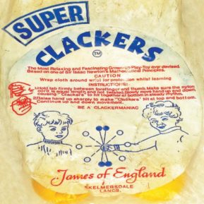 Super crackers advert 1970s